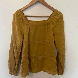 Old navy shirt